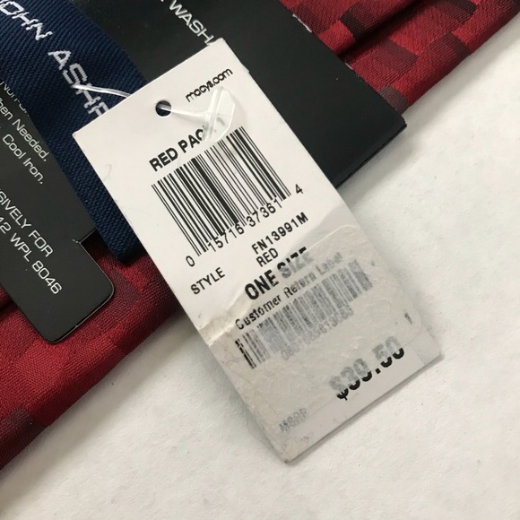 Tie Brand New With Tags MACHINE WASHABLE Red Silver Gray Black Checked StairStep - Picture 7 of 13